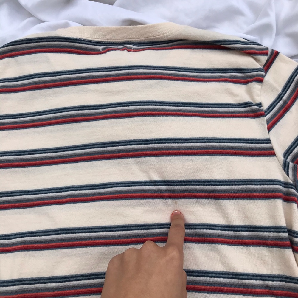 Urban Outfitters Crop Top Shirt - Picture 7 of 7